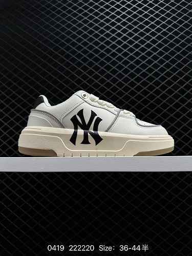 100 MLB Chunky Classic New York Yankees thick soled board shoes are made of fiber leather upper mate