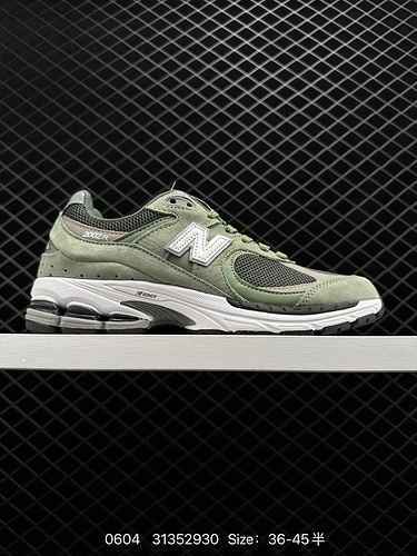 150 New Balance 2002R Running Shoes · Fashion Men's and Women's Sports Shoes Thick Sole Heightened D