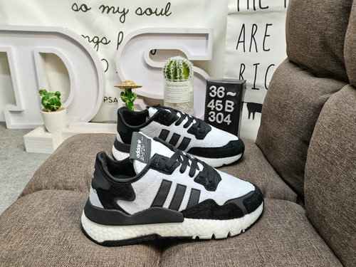 Livello aziendale 304D Adidas Nite Jogger 2019 Boost codice a barre colore terra Jackson Wang approv