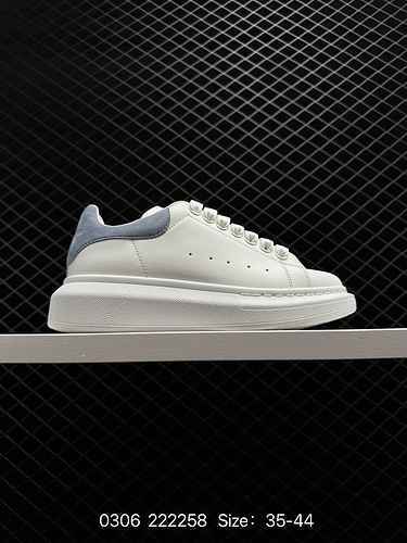 280 marchio di lusso italiano a livello aziendale Alexander McQueen Alexander McQueen Sneakers in pe