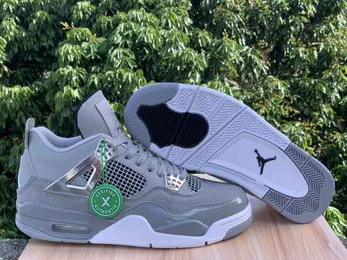 Air Jordan 4 Momenti congelati 40 47