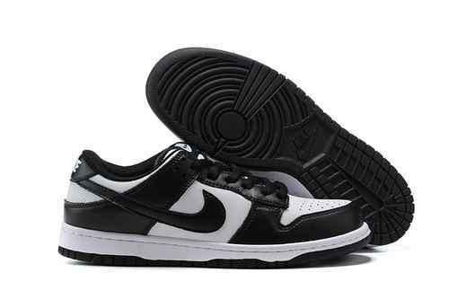 Nike SB Dunk Low 36-45 with half size