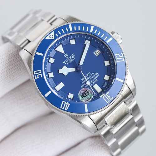 Tudor 25500TN nero blu