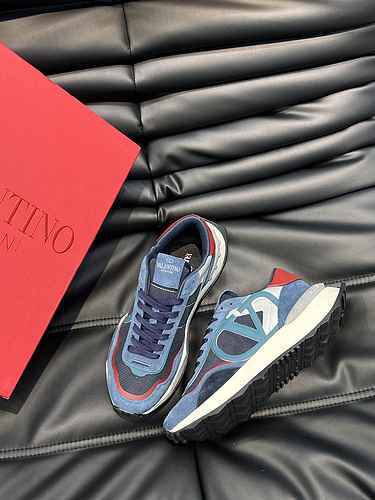 Valentino Men's Shoe Code: 0621C20 Size: 38-44 (customized to 45)