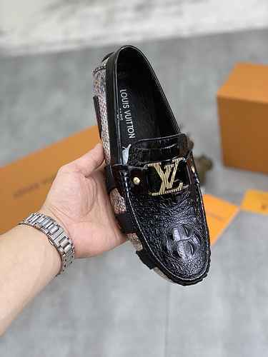 LV Men's Shoe Code: 0628B30 Size: 38-44