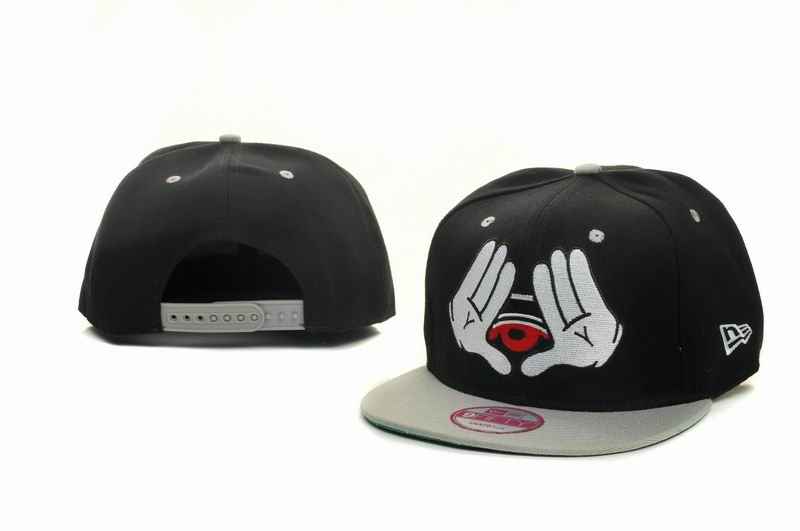 Hand Snapback