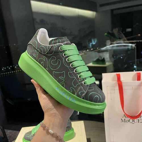 1661320 McQueen Coppia Nuove Versatili Sneakers 3544