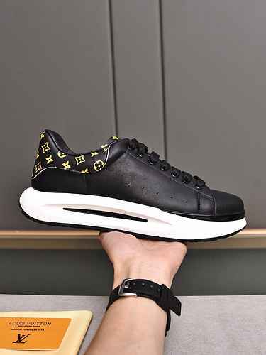LV Men's Shoe Code: 0623B40 Size: 38-44 (customized to 45)