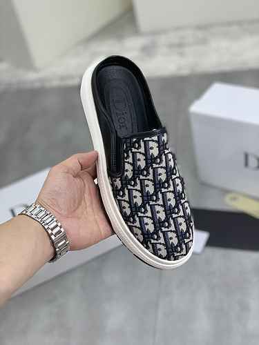 Dior Men's Shoe Code: 0618B20 Size: 38-44