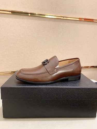Dolce&Gabbana Men's Shoe Code: 0517C40 Size: 38-44 (Customizable 45)