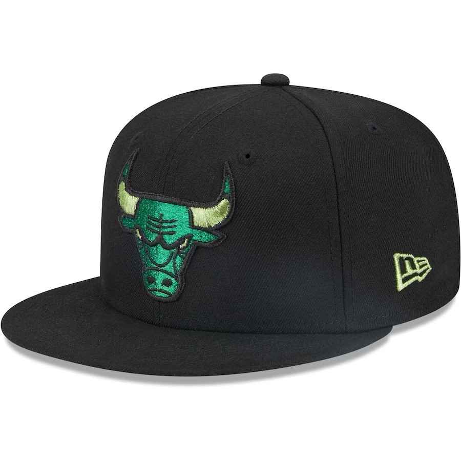 mens-new-era-black-chicago-bulls-metallic-pop-59fifty-fitted-hat_ss5_p-5058252+pv-1+u-l5ywhen9ure3gy1gbpdj+v-3zkmuw7yob0qrxx5psy0 (1).avif_副本.jpg