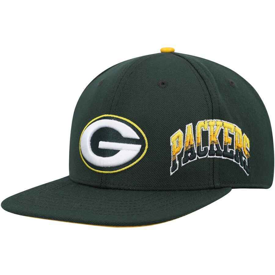 mens-pro-standard-green-green-bay-packers-hometown-snapback-hat_ss5_p-4802257+pv-1+u-0bj9uwko64sobnxmexbn+v-dmw1xwvaoc8vgubl5ozn.jpg