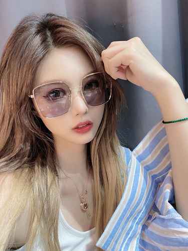 2610 Gucci Glasses GUCCI MODEL: GG0802S SIZE: 57 pieces 19-145