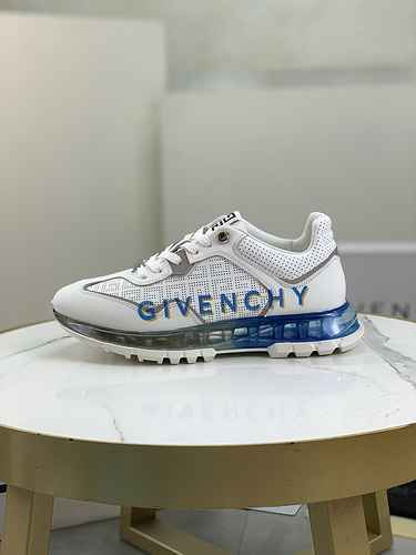 Givenchy Men's Shoe Code: 0606D60 Size: 39-44