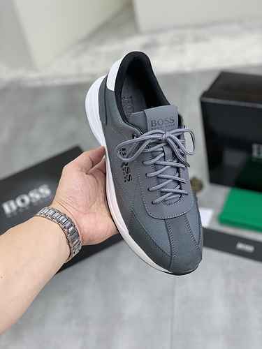 Boss Men's Shoe Code: 0618B40 Size: 38-44 (45 can be customized)
