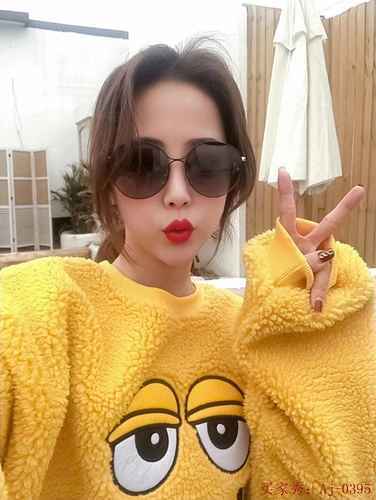 2070 Gucci Glasses Full Color 【 GUCC * 】 GG0395, as the most popular model of G family, has adopted 