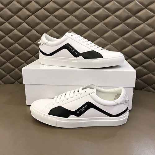 Scarpa da uomo Givenchy Codice 0216B30 Taglia 3844 45 personalizzato non reso o cambio