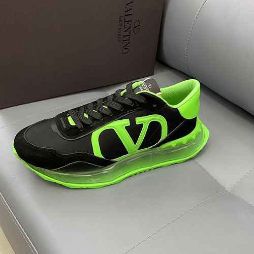 Scarpa Uomo Valentino Codice 0509C20 Taglia 3844 personalizzata al 45