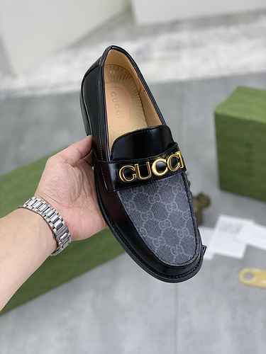 GUCCI Men's Shoe Code: 0628B60 Size: 38-44