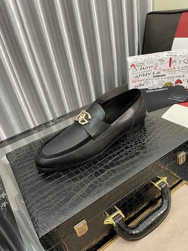 Dolce&Gabbana Men's Shoe Code: 0616C20 Size: 38-44 (customized for 45)