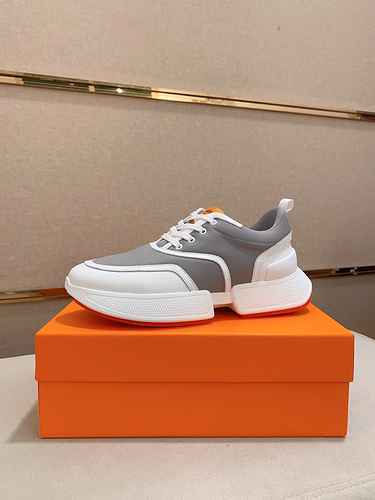 Hermes Men's Shoe Code: 0604B70 Size: 38-44 (Customizable 45 non return or exchange)