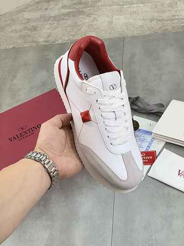 Valentino Men's Shoe Code: 0606C20 Size: 38-44 (45 customized non return or exchange)