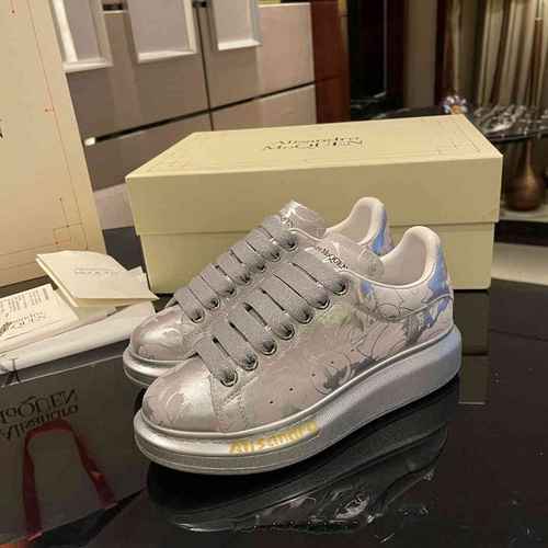 1661320 McQueen Coppia Nuove Versatili Sneakers 3544