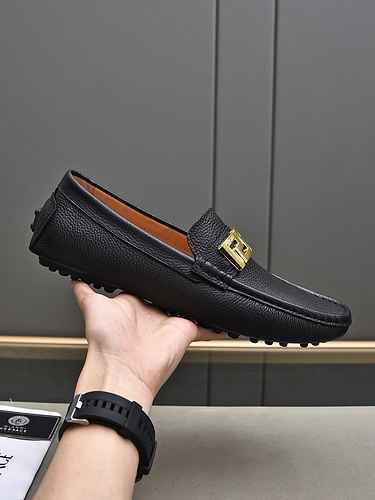 Givenchy Men's Shoe Code: 0623B30 Size: 38-44 (customized for 45, 46, 47)