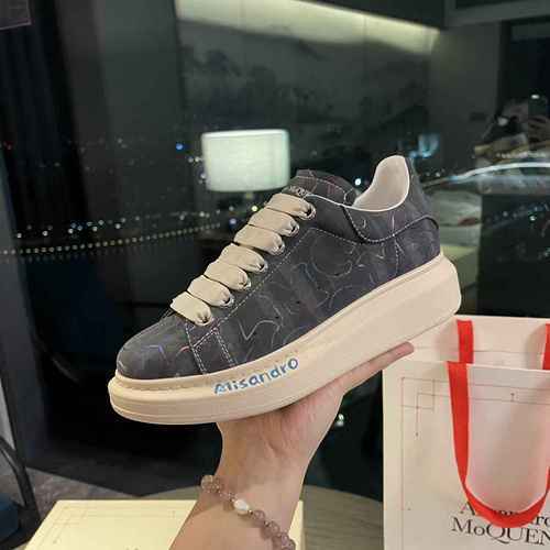 1661320 McQueen Coppia Nuove Versatili Sneakers 3544