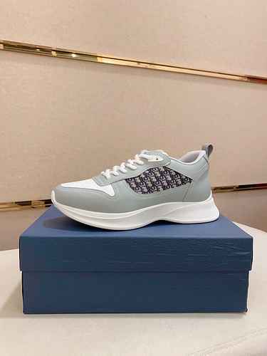 Dior Men's Shoe Code: 0614B40 Size: 38-44 (Customizable 45 non return or exchange)