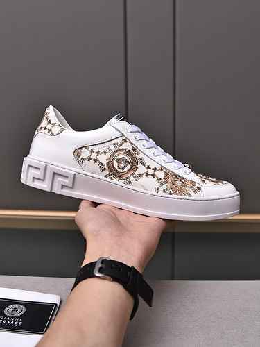 Scarpa Uomo Versace Codice 0612B30 Taglia 3844 personalizzata al 45