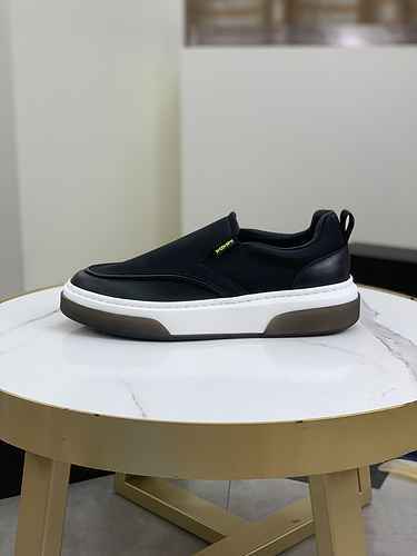 Prada Men's Shoe Code: 0618D20 Size: 38-44 (45 can be customized)