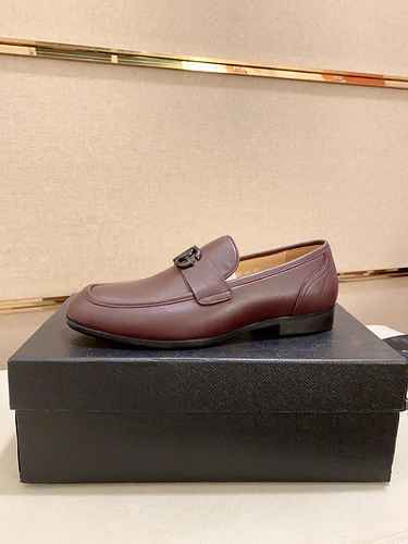 Dolce&Gabbana Men's Shoe Code: 0517C40 Size: 38-44 (Customizable 45)