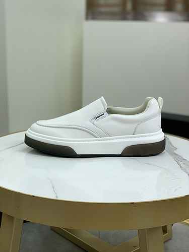 Prada Men's Shoe Code: 0618D30 Size: 38-44 (45 can be customized)