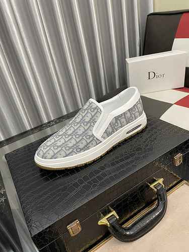 Dior Men's Shoe Code: 0608B10 Size: 38-44