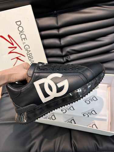 Dolce&Gabbana Men's Shoe Code: 0611B70 Size: 38-44