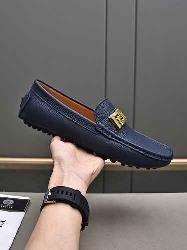 Givenchy Men's Shoe Code: 0623B30 Size: 38-44 (customized for 45, 46, 47)
