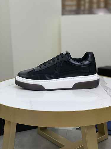 Prada Men's Shoe Code: 0618D50 Size: 38-44 (45 can be customized)