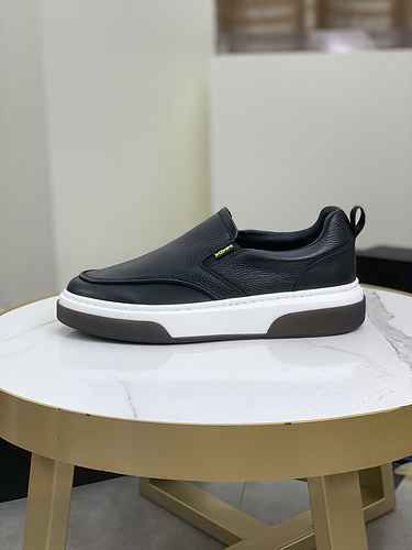 Prada Men's Shoe Code: 0618D30 Size: 38-44 (45 can be customized)