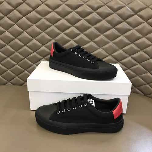 Scarpa Uomo Givenchy Codice 0328B30 Taglia 3845 45 personalizzabile