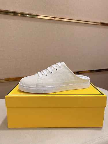 Fendi Men's Shoe Code: 0625B00 Size: 38-44