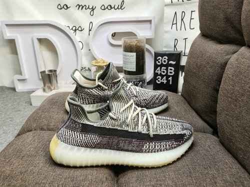 Serie esplosiva autentica a livello aziendale 341D Adidas Yeezy 350 Boost V2 ha debuttato ed esposto