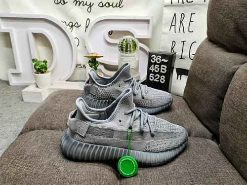 528D Livello aziendale Serie True Explosion Adidas Yeezy 350 Boost V2 Prima esposizione Commercio es