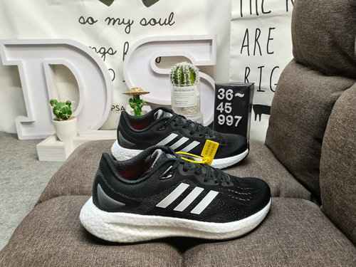 997D Adidas Ultra PUREBoost UB22 Intersuola super elastica in popcorn Scarpe da corsa casual H01174 