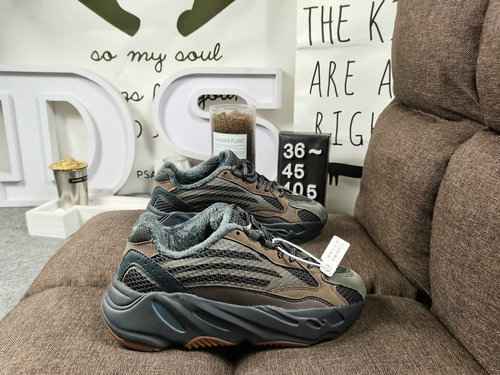 405D Adidas YEEZY 700V2quot Quot Coconut 700 Scarpe vintage da papà con velluto