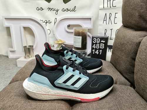 La serie 141D davvero esplosiva Adidas Ultra Boost 2021 con una mezza taglia UB 2021 UB 70 popcorn a