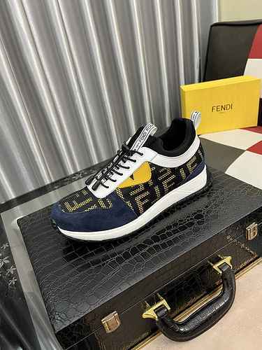 Scarpa Uomo Fendi Codice 0630B50 Taglia 3844