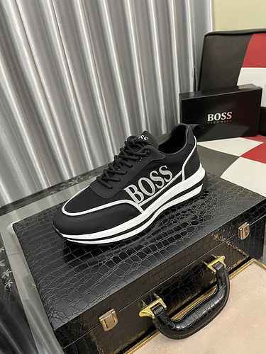 Scarpa Uomo Boss Codice 0630B50 Taglia 3844