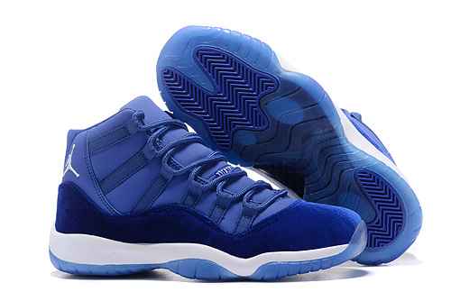 Jordan 11 Sapphire Lancio 3647 Spot