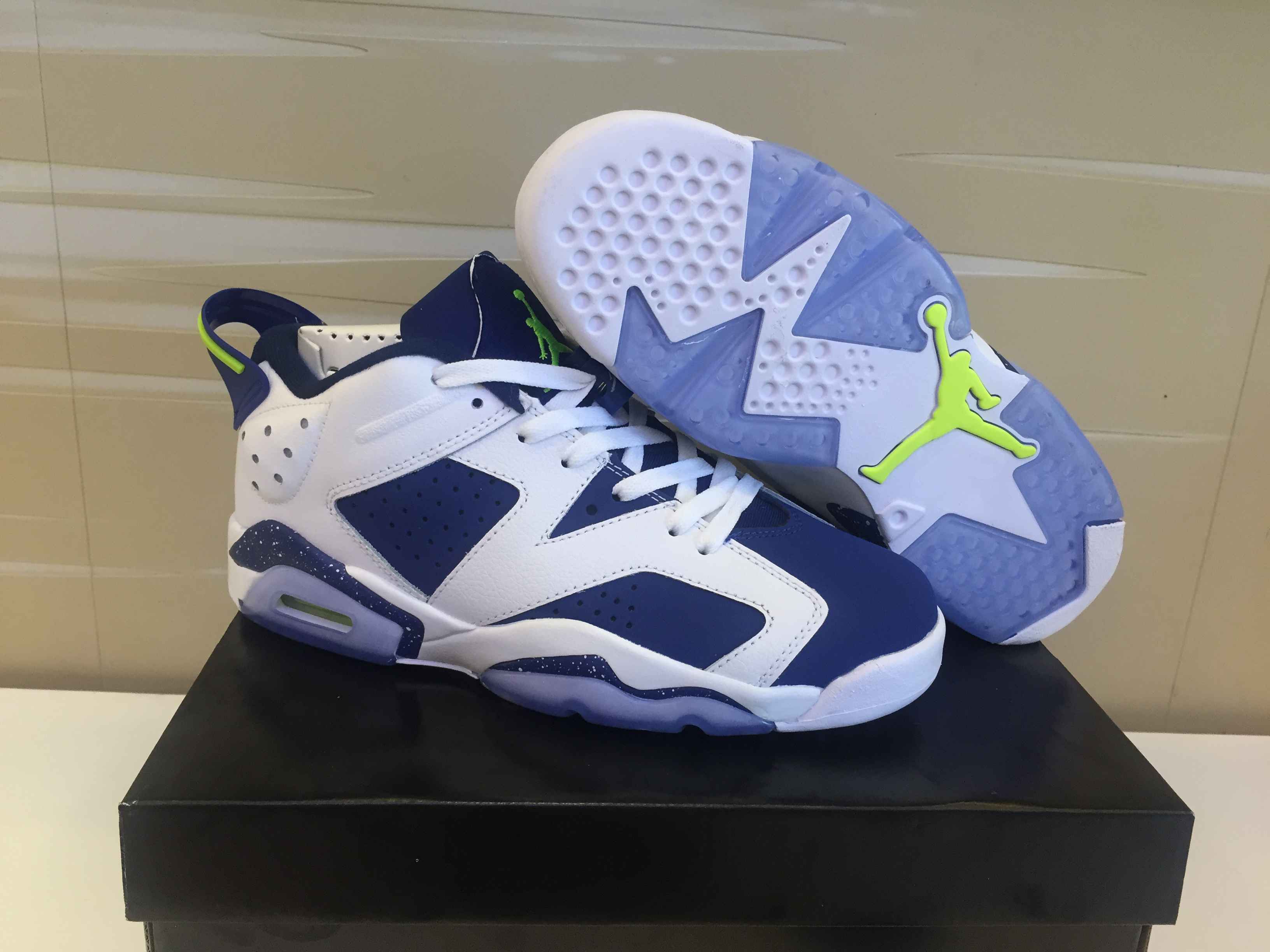 \Air Jordan 6 超A低邦男女鞋+带钢印36------47